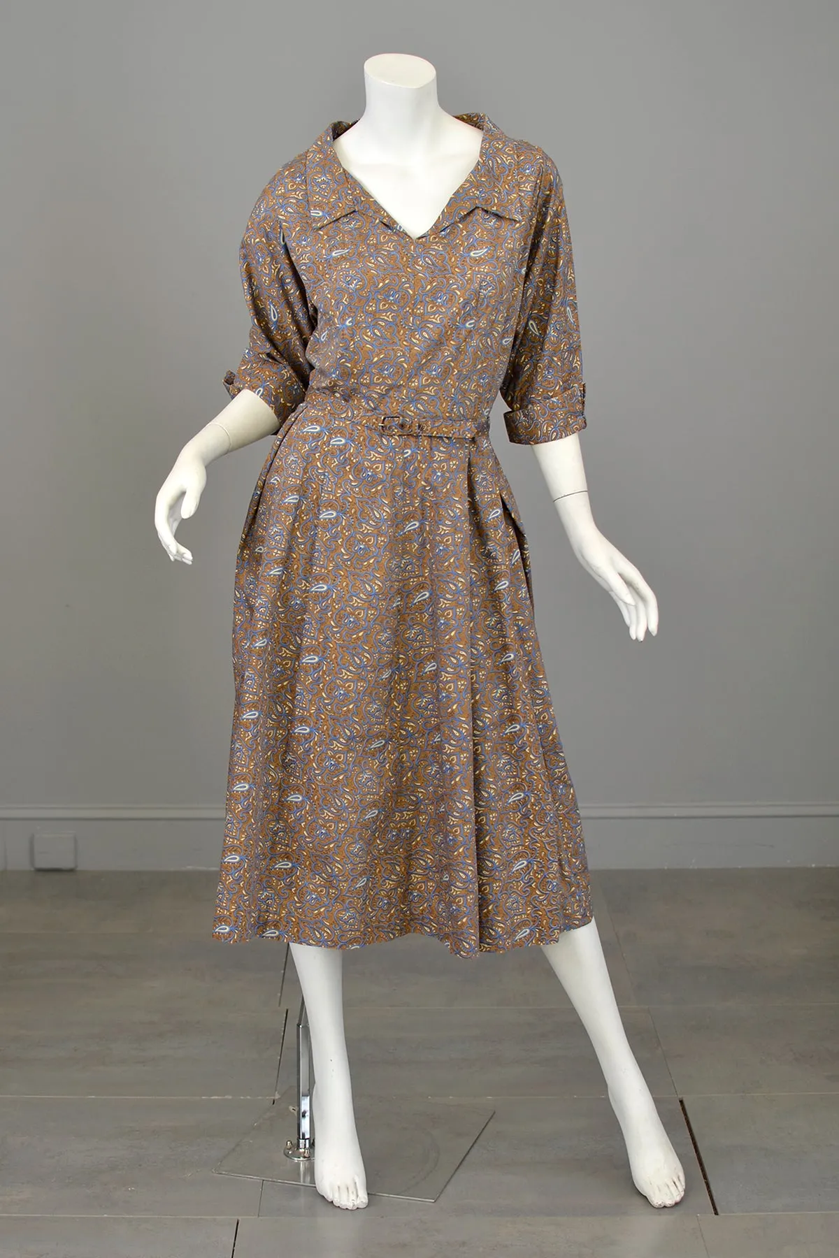 1940s early 50s Floral Paisley Novelty Print Dress | Vintage Working Girl Office Dress