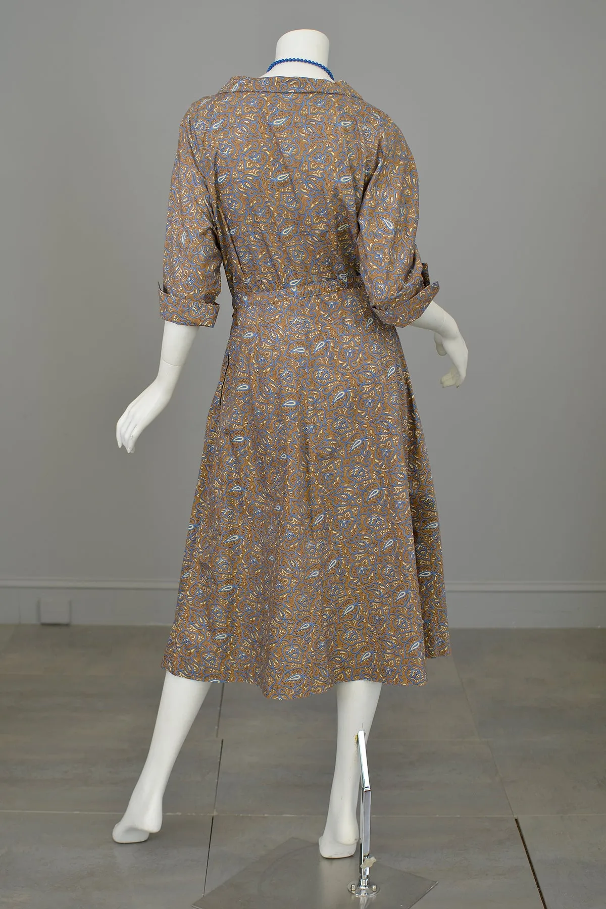 1940s early 50s Floral Paisley Novelty Print Dress | Vintage Working Girl Office Dress