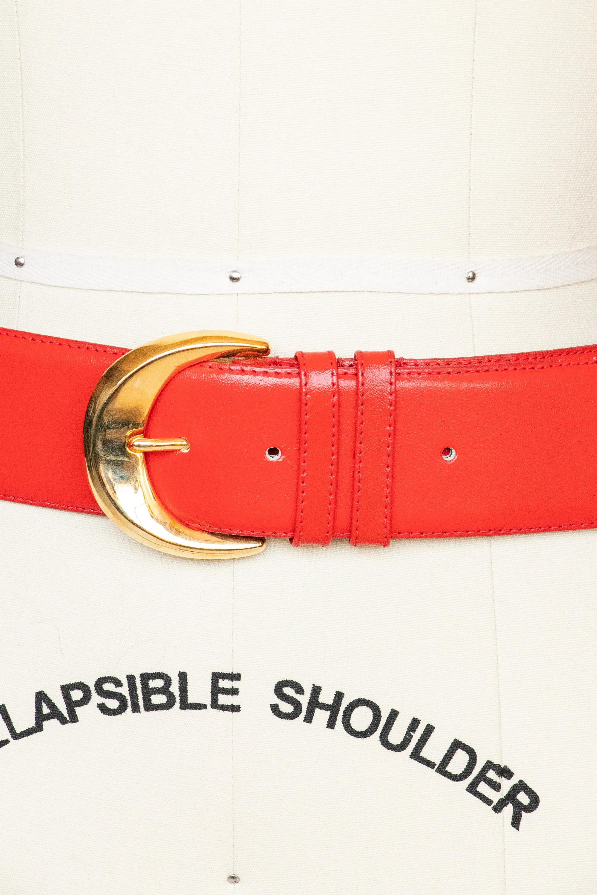 1980s Belt Red Coral Leather Cinch Waist M