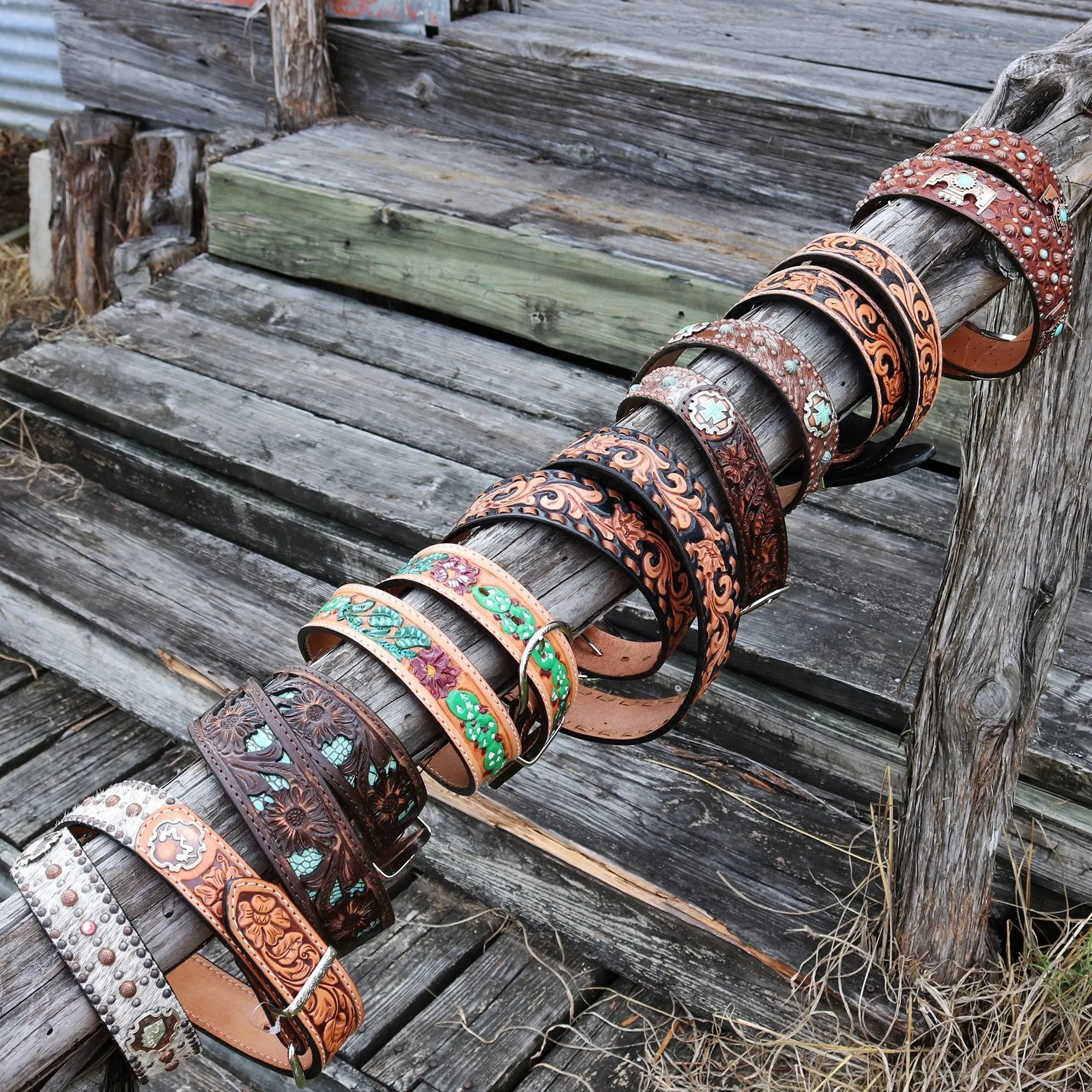 B1063 - Natural Floral/Cactus Painted Tooled Belt