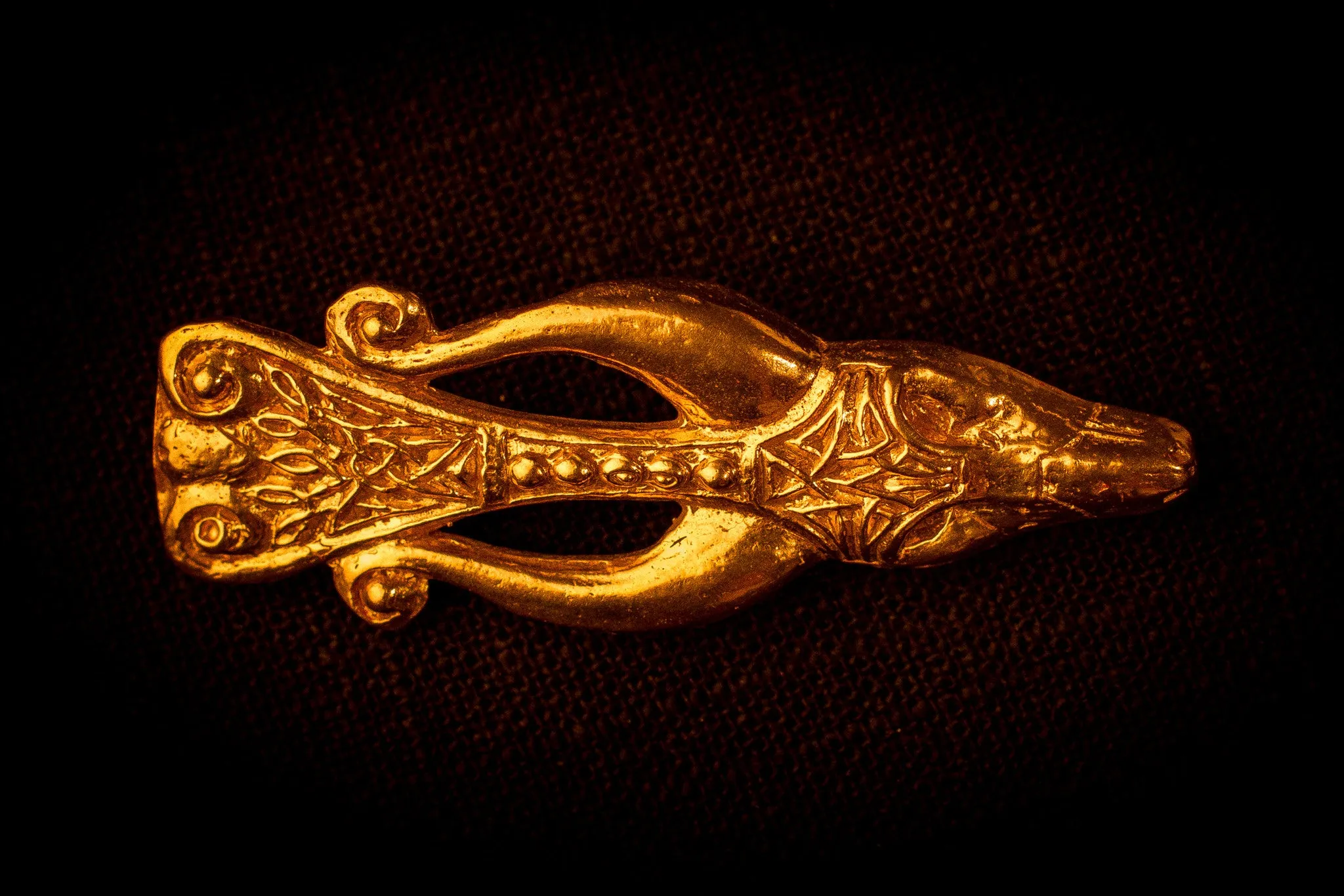 Saxon Stag Belt Tip (1") - B58